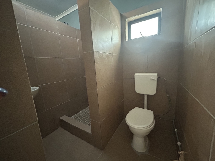2 Bedroom Property for Sale in Bredasdorp Western Cape